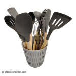 سرویس کفگیر و ملاقه سیلیکونی دسته چوبی ۱۲ پارچ-یک